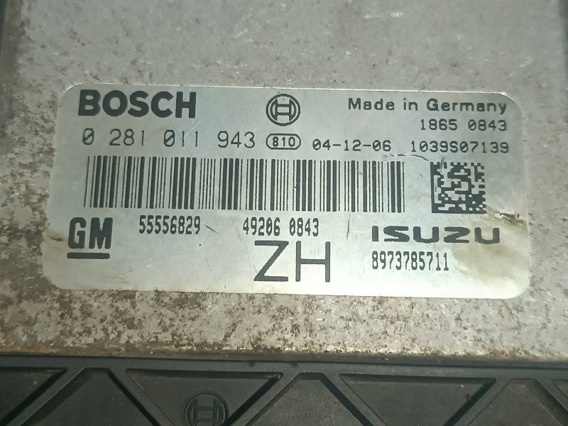 Recambio de centralita motor uce para opel astra h berlina enjoy referencia OEM IAM 8973785711 0281011943 BOSCH