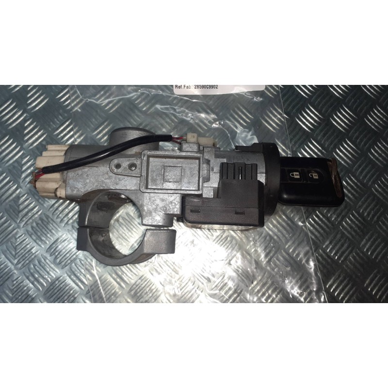 Recambio de conmutador de arranque para nissan x-trail (t30) comfort referencia OEM IAM 28590C9902 2671032209 SIEMENS