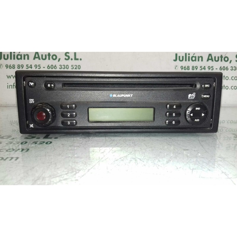 Recambio de sistema audio / radio cd para dacia sandero básico referencia OEM IAM 281111335R 7646128593 