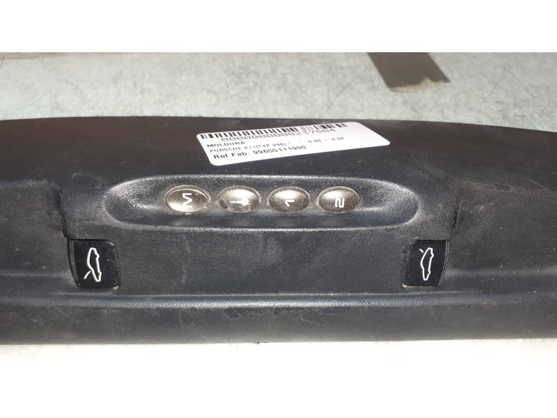 Recambio de moldura para porsche 911 (typ 996) referencia OEM IAM 99655111900 99661310302 