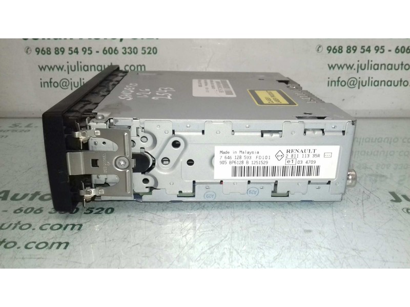 Recambio de sistema audio / radio cd para dacia sandero básico referencia OEM IAM 281111335R 7646128593 