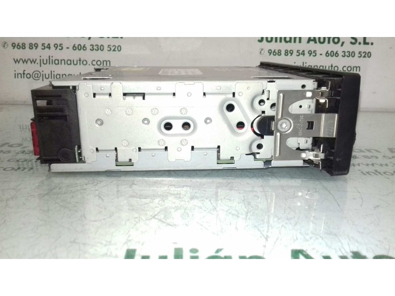 Recambio de sistema audio / radio cd para dacia sandero básico referencia OEM IAM 281111335R 7646128593 