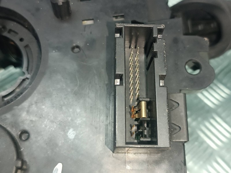 Recambio de mando luces para opel astra h berlina enjoy referencia OEM IAM 498990969 13197721 203780