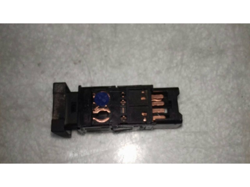 Recambio de interruptor para hyundai ix20 gl classic referencia OEM IAM 937501K000  