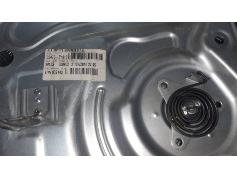 Recambio de elevalunas delantero izquierdo para hyundai ix35 classic 2wd referencia OEM IAM 824702Y010  ELECTRICO