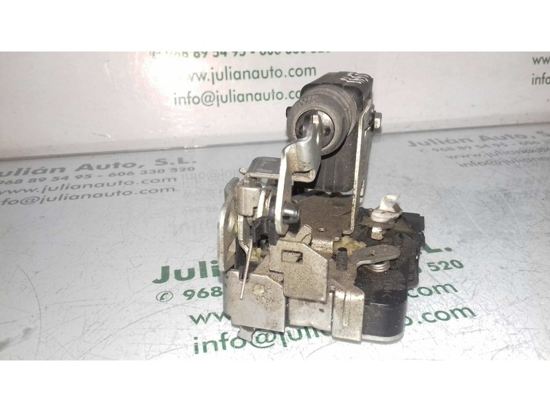 Recambio de cerradura puerta trasera derecha para dacia sandero básico referencia OEM IAM 8200735246  2 PINES