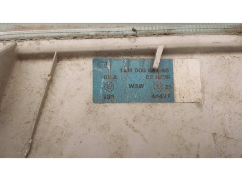 Recambio de faro derecho para volkswagen vento (1h2) cl referencia OEM IAM 1AH00654648  