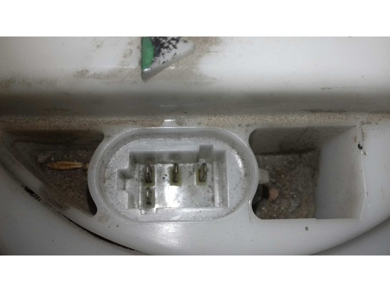 Recambio de bomba combustible para dacia sandero básico referencia OEM IAM 8200903683 33509B 