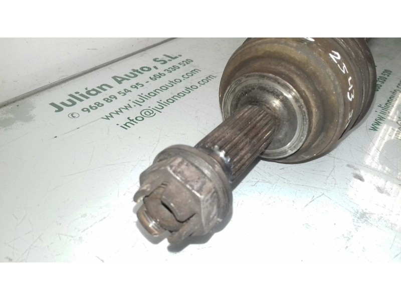 Recambio de transmision delantera izquierda para dacia sandero básico referencia OEM IAM 8200985010  