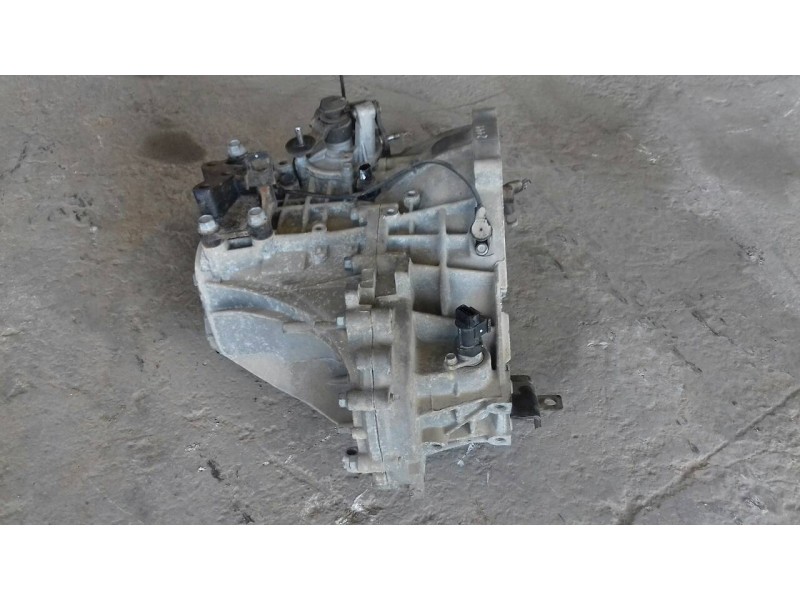 Recambio de caja cambios para hyundai ix20 gl classic referencia OEM IAM WAJ6C  6 VELOCIDADES
