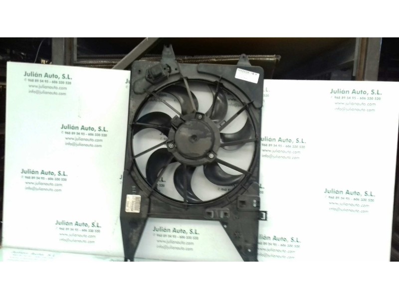 Recambio de electroventilador para dacia sandero básico referencia OEM IAM 8200765566B 0130307107 