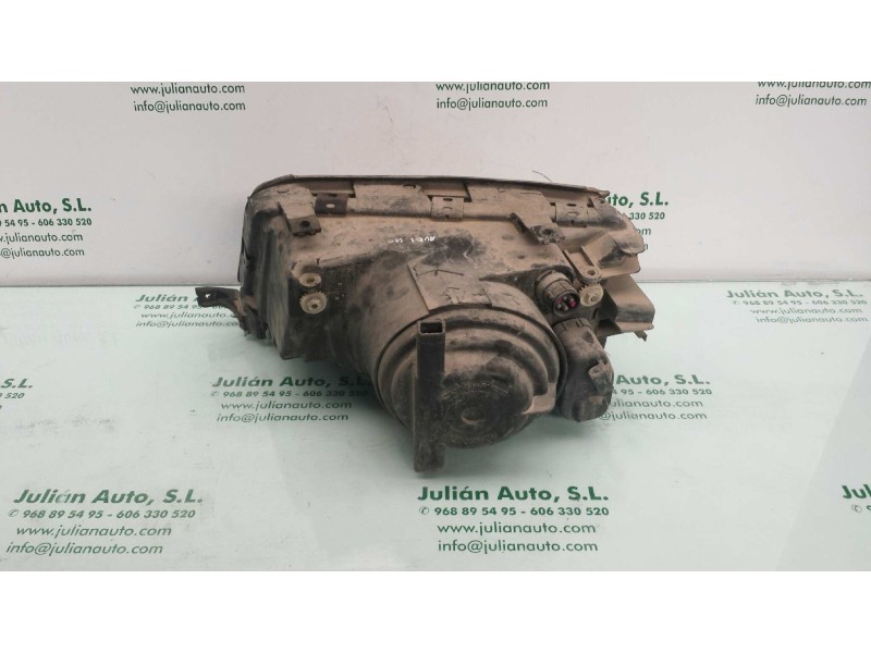 Recambio de faro derecho para audi 100 berlina (443) referencia OEM IAM   