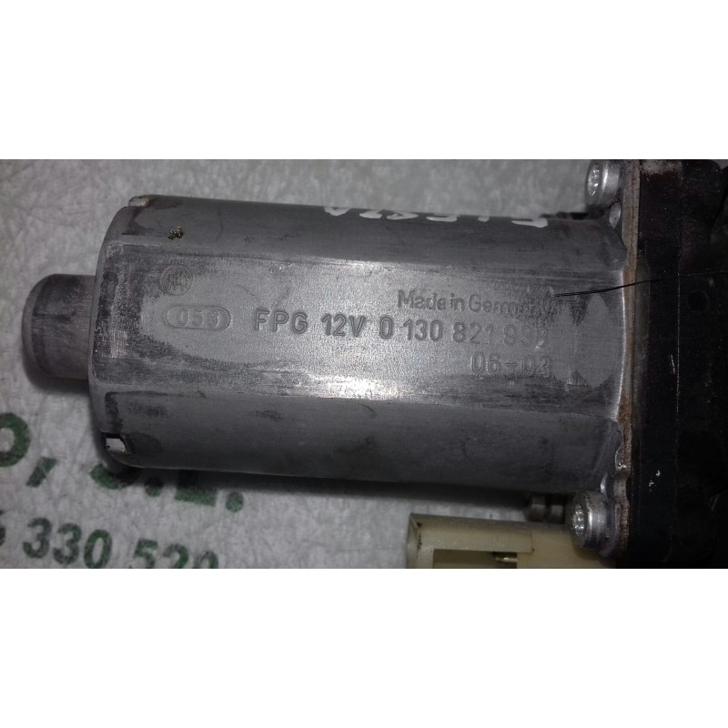 Recambio de motor elevalunas delantero izquierdo para ford fiesta (cbk) ambiente referencia OEM IAM 0130821938  2 PINES