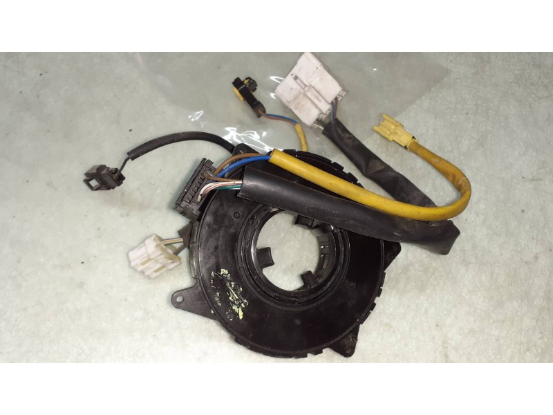 Recambio de anillo airbag para ssangyong kyron 200 xdi limited referencia OEM IAM  DK809N7150 