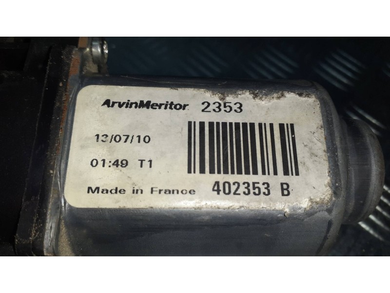 Recambio de motor elevalunas trasero derecho para hyundai ix35 classic 2wd referencia OEM IAM 402353B  ARVINMERITOR