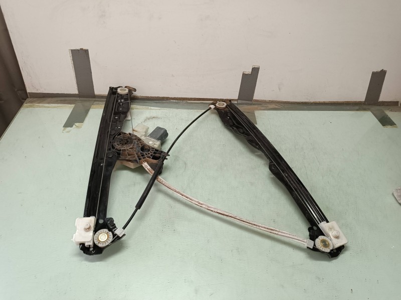 Recambio de elevalunas delantero derecho para peugeot 308 business line referencia OEM IAM 122425AVG 9816271780 ELECTRICO