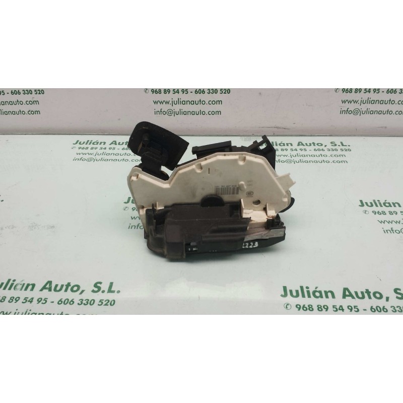 Recambio de cerradura puerta delantera derecha para seat leon (5f1) style referencia OEM IAM 5K1837016E  7 PINES