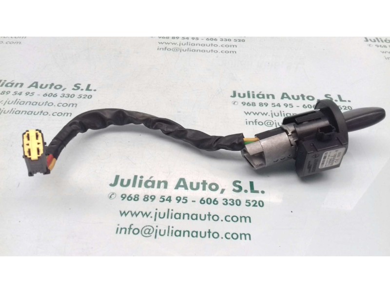 Recambio de centralita motor uce para dacia sandero básico referencia OEM IAM 8201082042  KIT - DELPHI