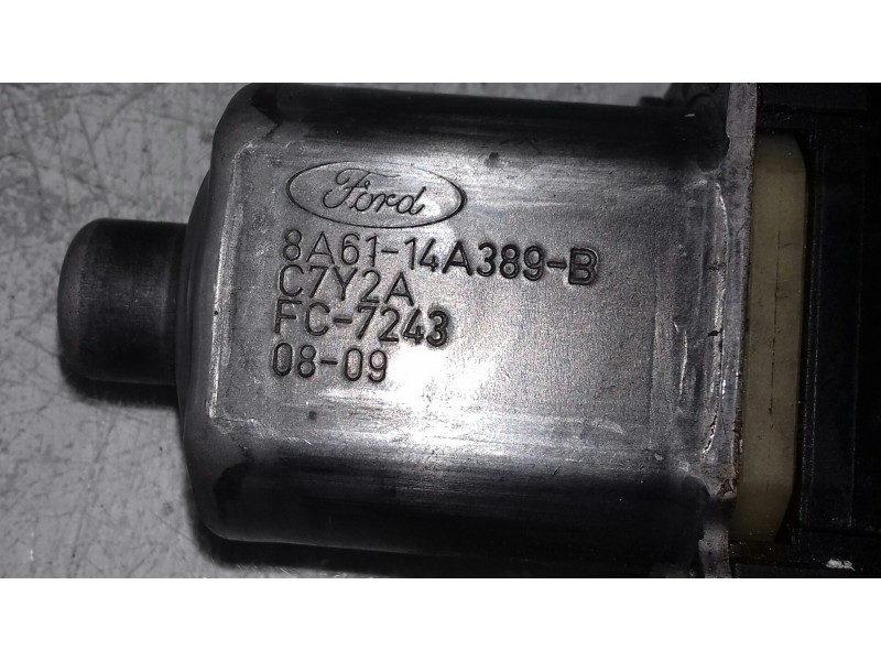 Recambio de motor elevalunas delantero izquierdo para ford fiesta (cb1) trend referencia OEM IAM 8A6114A389B 0130822404 