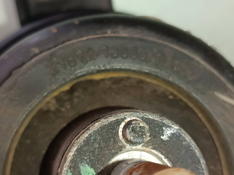 Recambio de soporte motor izquierdo para hyundai i20 basis referencia OEM IAM 218121J000  