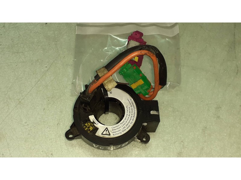 Recambio de anillo airbag para volvo v40 familiar 1.9 d+ lse referencia OEM IAM 30889364  