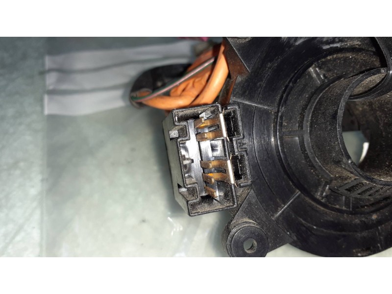 Recambio de anillo airbag para volvo v40 familiar 1.9 d+ lse referencia OEM IAM 30889364  