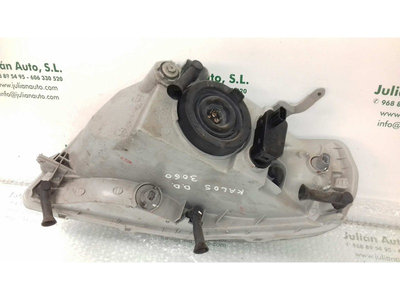 Recambio de faro derecho para chevrolet kalos 1.4 se referencia OEM IAM 00002073  