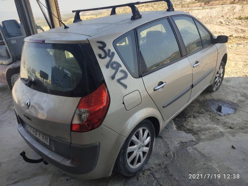 renault scenic ii del año 2007