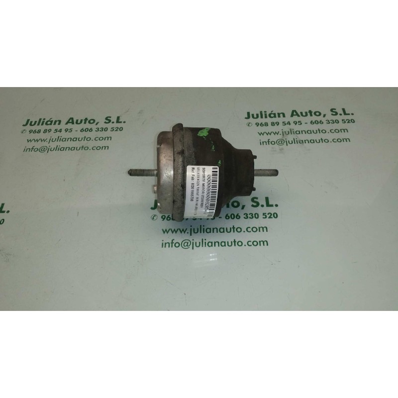 Recambio de soporte motor izquierdo para volkswagen passat berlina (3b2) 1.9 tdi referencia OEM IAM 8D0199379S  
