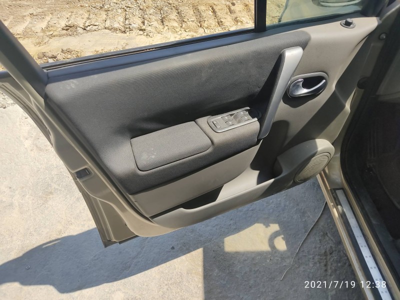 renault scenic ii del año 2007
