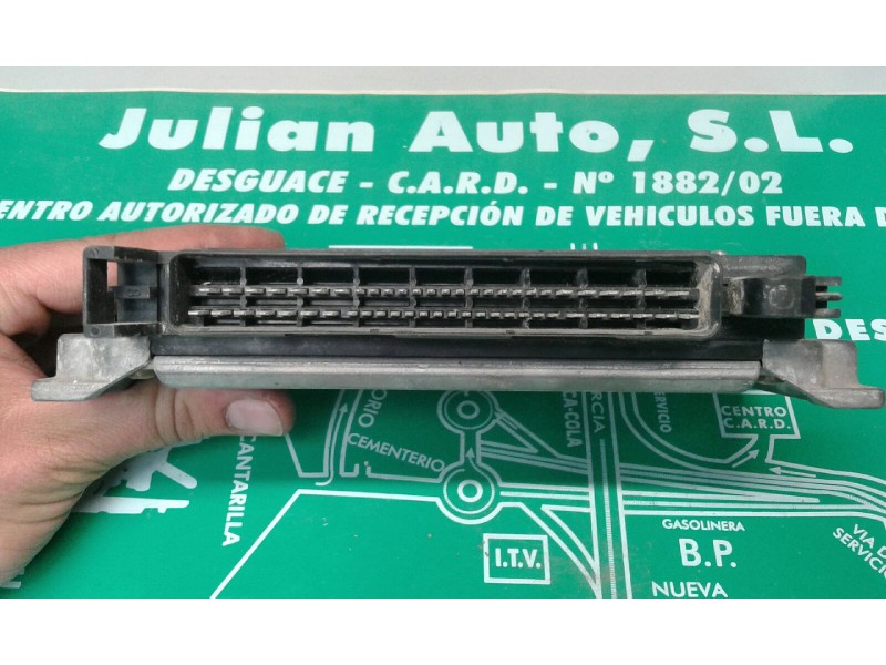 Recambio de centralita motor uce para peugeot 306 berlina 3/4/5 puertas (s2) boulebard referencia OEM IAM 0261206214 9632693880 