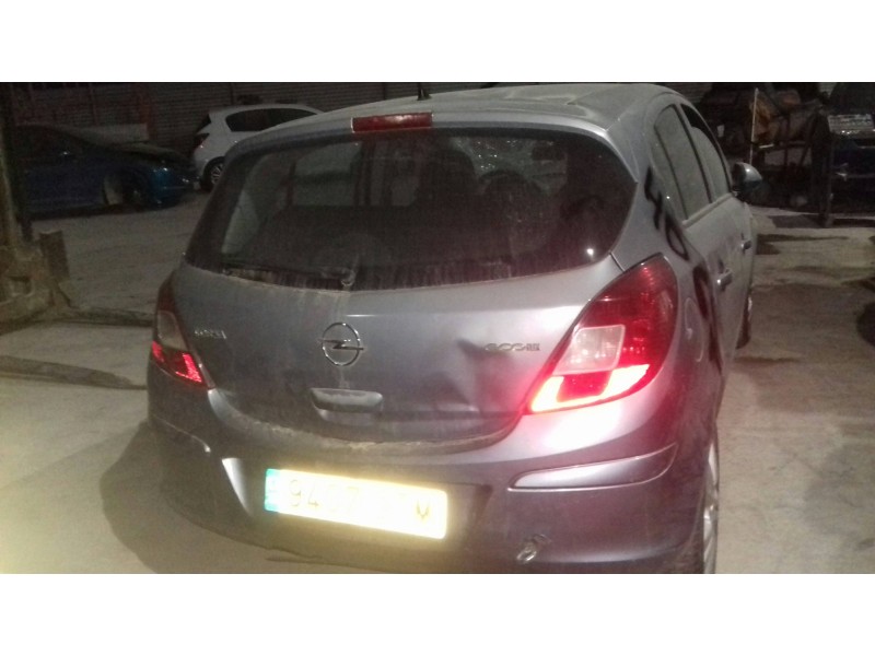 opel corsa d del año 2010