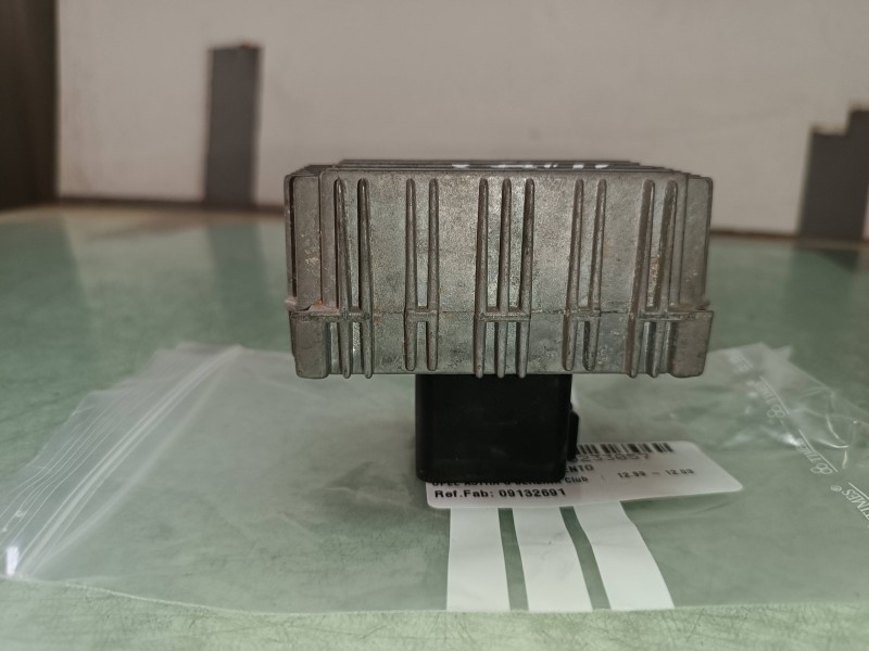 Recambio de caja precalentamiento para opel astra g berlina club referencia OEM IAM 09132691 51299008 