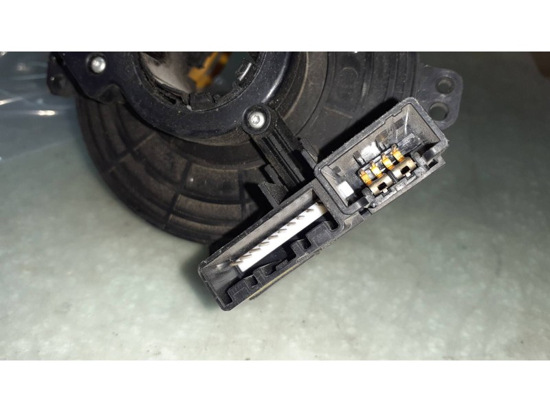 Recambio de anillo airbag para opel insignia berlina cosmo referencia OEM IAM 20817721 5TV0340G C68049XF