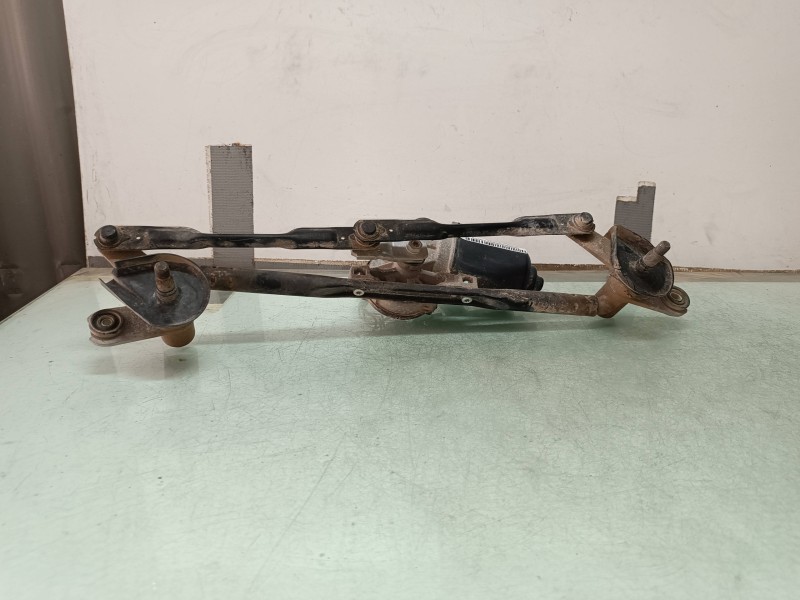 Recambio de motor limpia delantero para hyundai i20 basis referencia OEM IAM 981101J000 035418280 DENSO