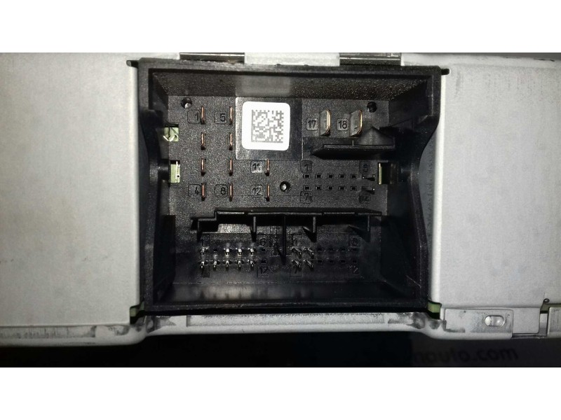 Recambio de sistema audio / radio cd para seat leon st (5f8) reference referencia OEM IAM 5F0035888A A2C90839402 BLUETOOTH