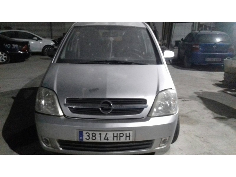 opel meriva del año 2004