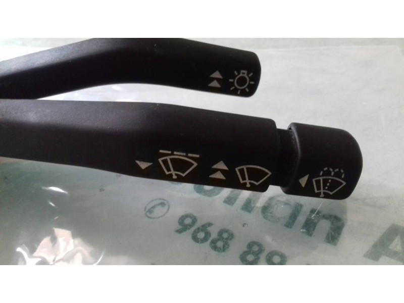 Recambio de mando limpia para ford sierra berlina ghia referencia OEM IAM 87BG11K665CA  