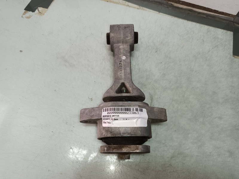 Recambio de soporte motor para hyundai i20 basis referencia OEM IAM   
