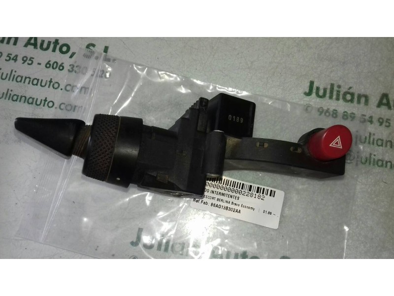 Recambio de mando luces para ford escort berlina bravo economy referencia OEM IAM 86AG13B302AA  