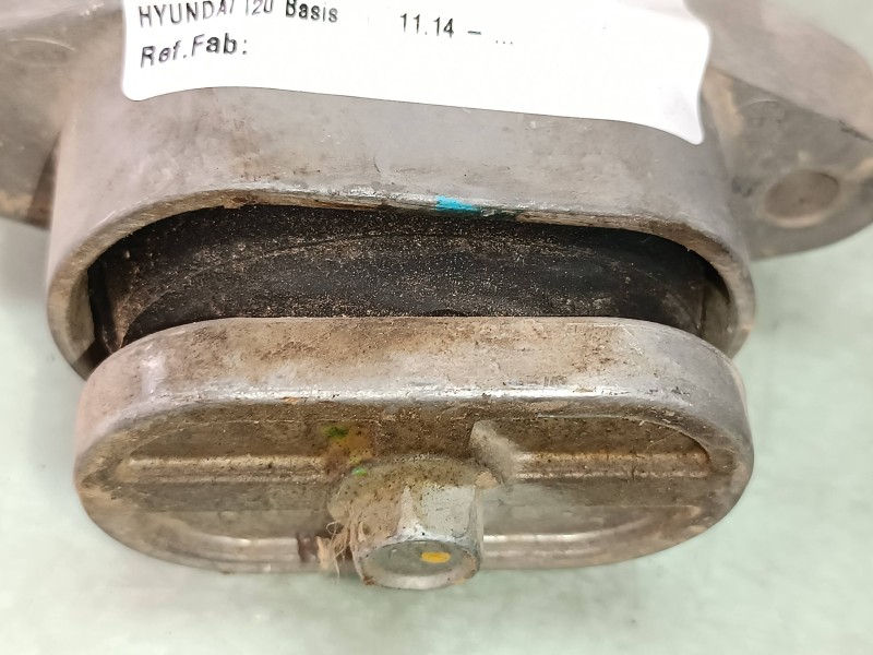 Recambio de soporte motor para hyundai i20 basis referencia OEM IAM   