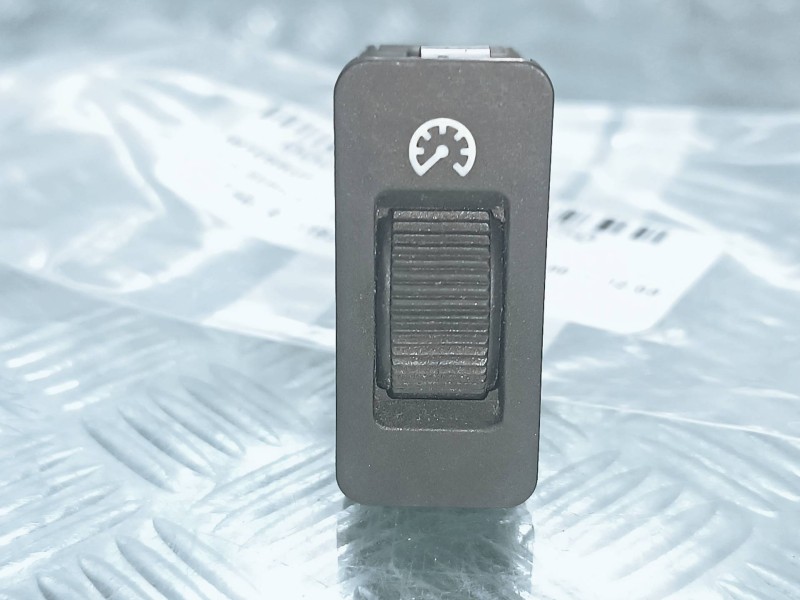 Recambio de interruptor para bmw serie 5 berlina (e39) 523i referencia OEM IAM 61318360461 21318000 INTENSIDAD CUADRO