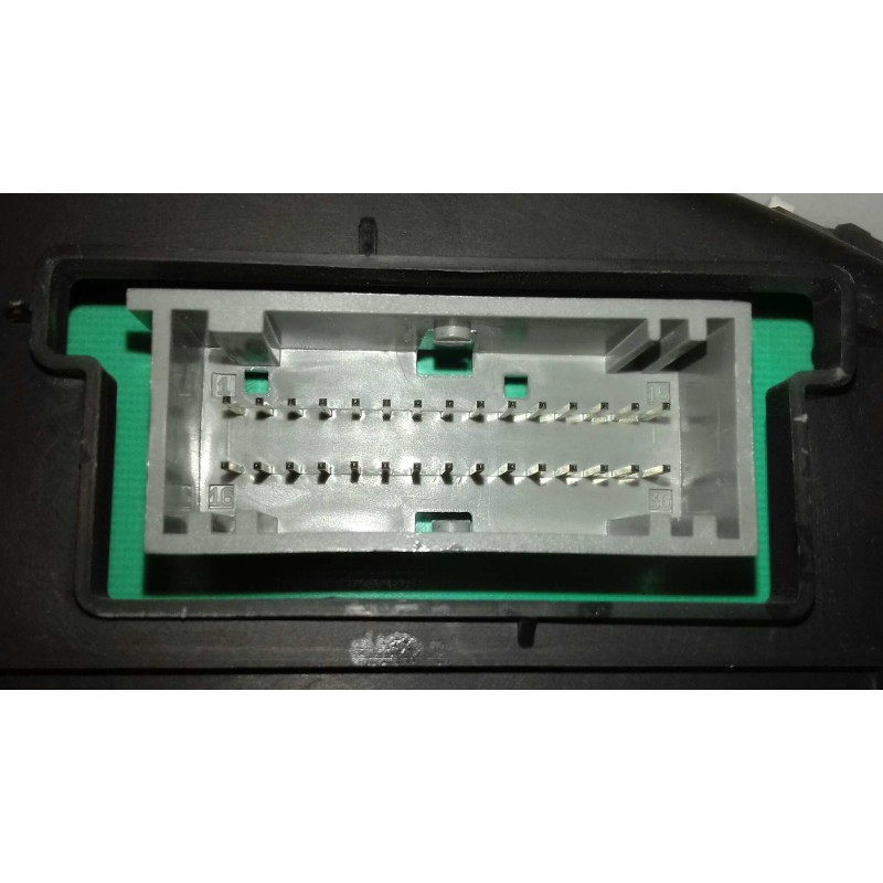 Recambio de cuadro instrumentos para renault megane ii berlina 5p confort authentique referencia OEM IAM 8200399693 35110419 