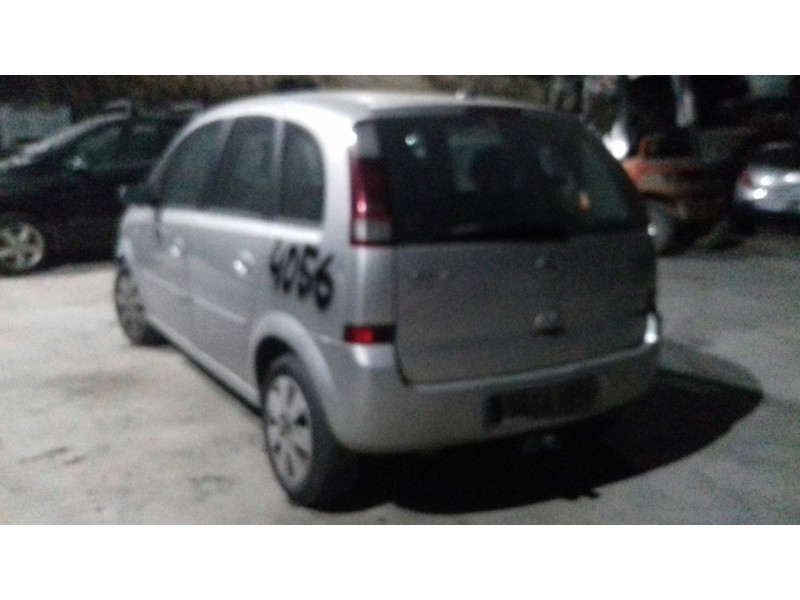 opel meriva del año 2004