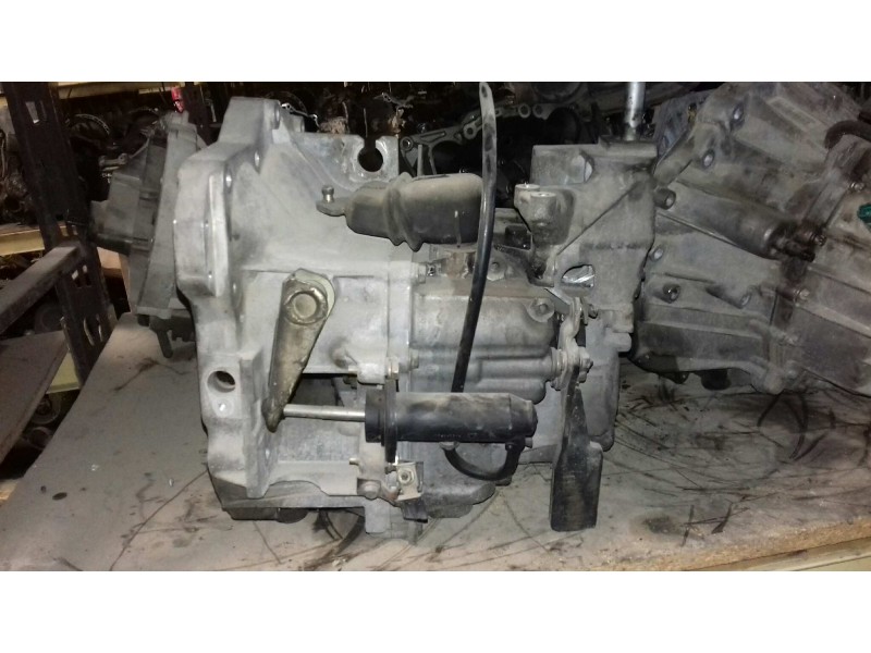 Recambio de caja cambios para renault laguna (b56) 2.2 d anade referencia OEM IAM PK1AA069  5 VELOCIDADES