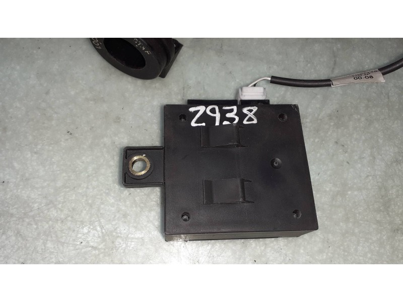 Recambio de centralita inmovilizador para kia carnival td ls referencia OEM IAM 0K2AC677R0D  