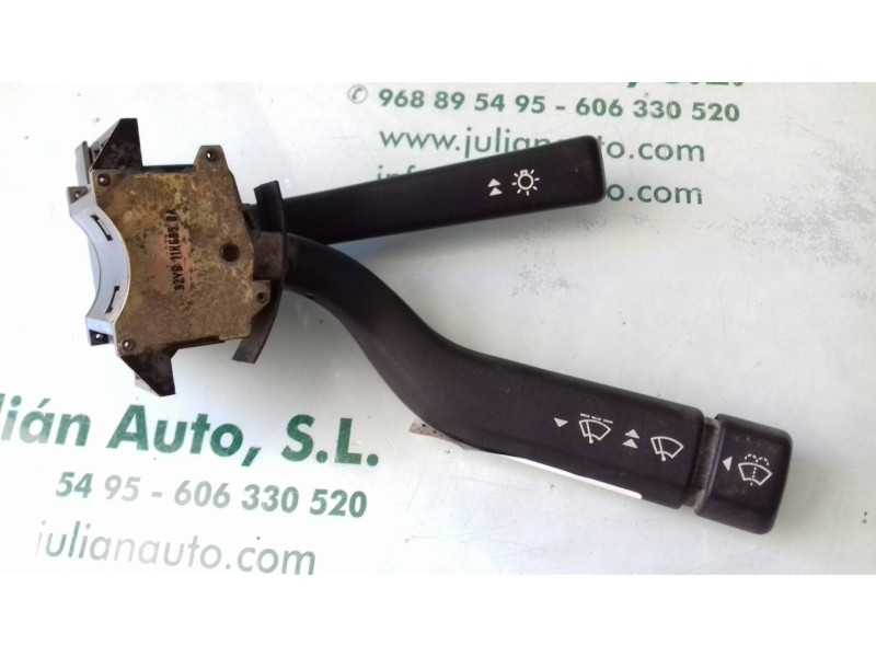 Recambio de mando limpia para ford transit bus 1995 tourneo 2.5 referencia OEM IAM 92YB11K665BA   Recambio de mando limpia para ford transit bus 1995 tourneo 2.5 referencia OEM IAM 92YB11K665BA