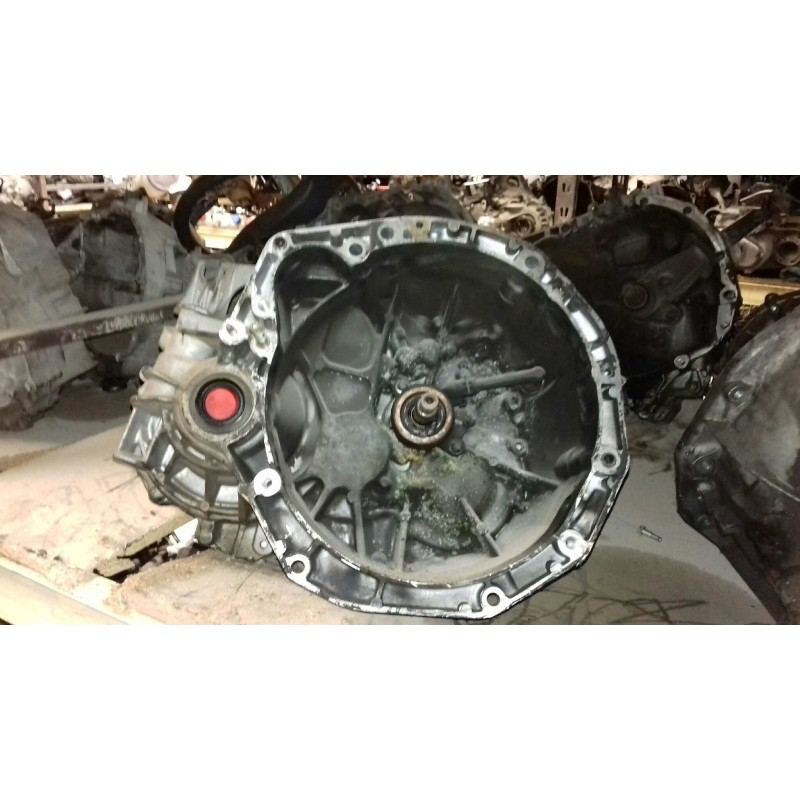 Recambio de caja cambios para renault megane ii berlina 5p confort dynamique referencia OEM IAM ND0000820012  6 VELOCIDADES