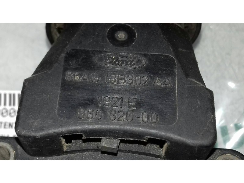 Recambio de mando intermitentes para ford escort berlina bravo referencia OEM IAM 86AG13B302AA  