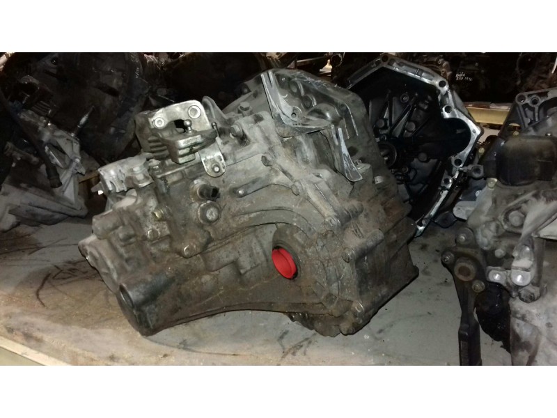 Recambio de caja cambios para renault megane ii berlina 5p confort dynamique referencia OEM IAM ND0000820012  6 VELOCIDADES Recambio de caja cambios para renault megane ii berlina 5p confort dynamique referencia OEM IAM ND0000820012  6 VELOCIDADES